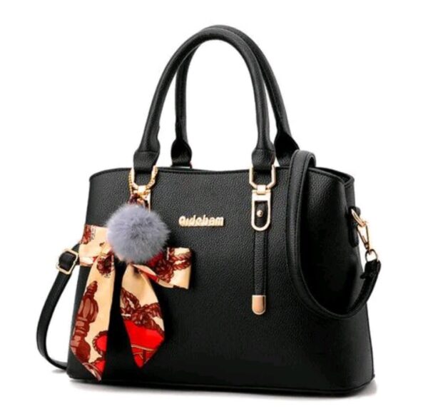 unique  designed  woman  bag