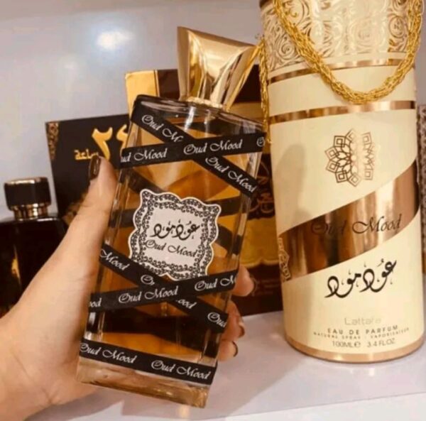 lattafa  Oud mood unisex 100 ml perfume