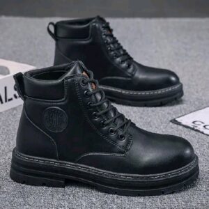Martin's  work  wear, English  style  ankle boots